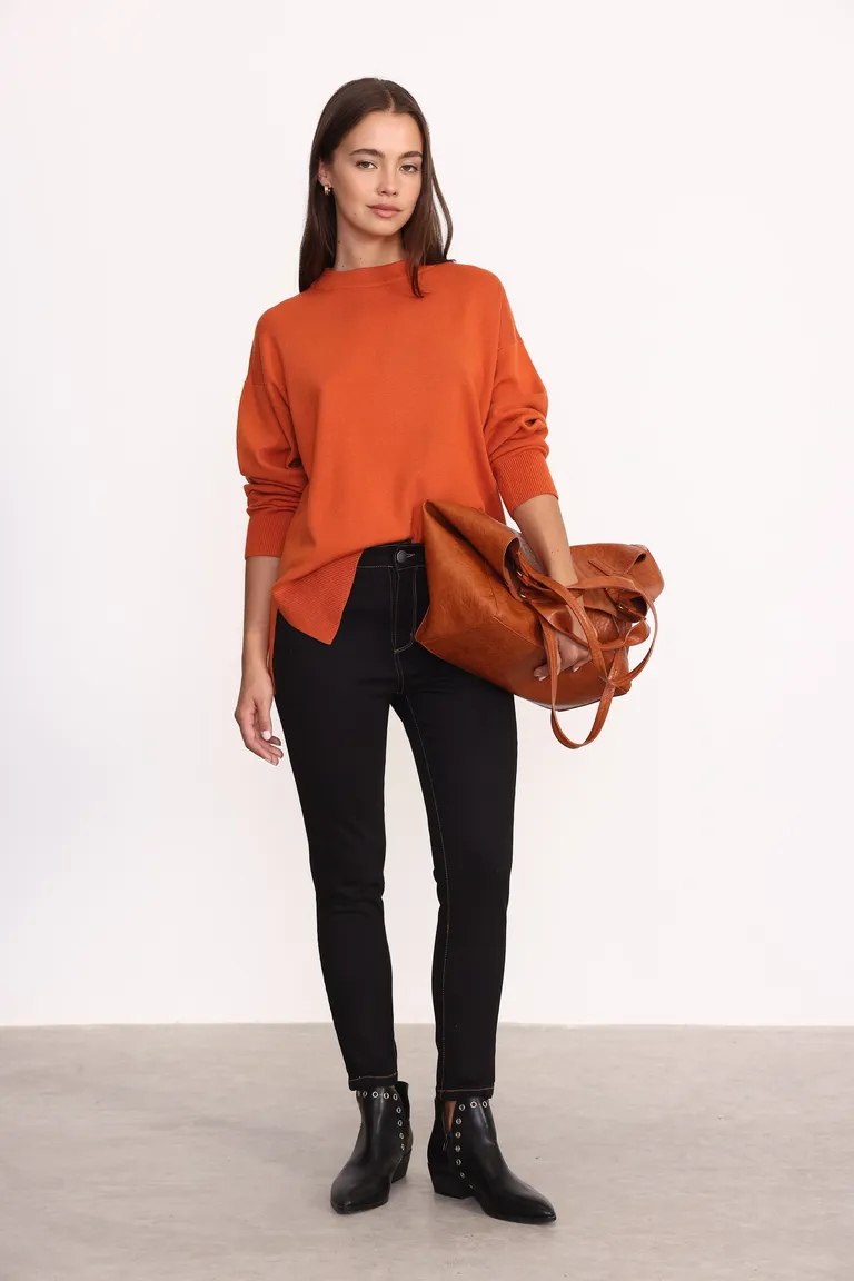 Pantalones de tiro alto y corte recto en denim negro para mujer de Yagmour en Pantalones para argentina