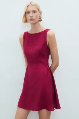 Vestido corto evasé de Mango en Vestidos para argentina