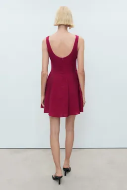Vestido corto evasé de Mango en Vestidos para argentina