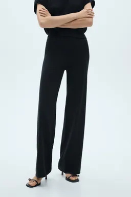 Pantalón wideleg punto fino de Mango en Pantalones para argentina
