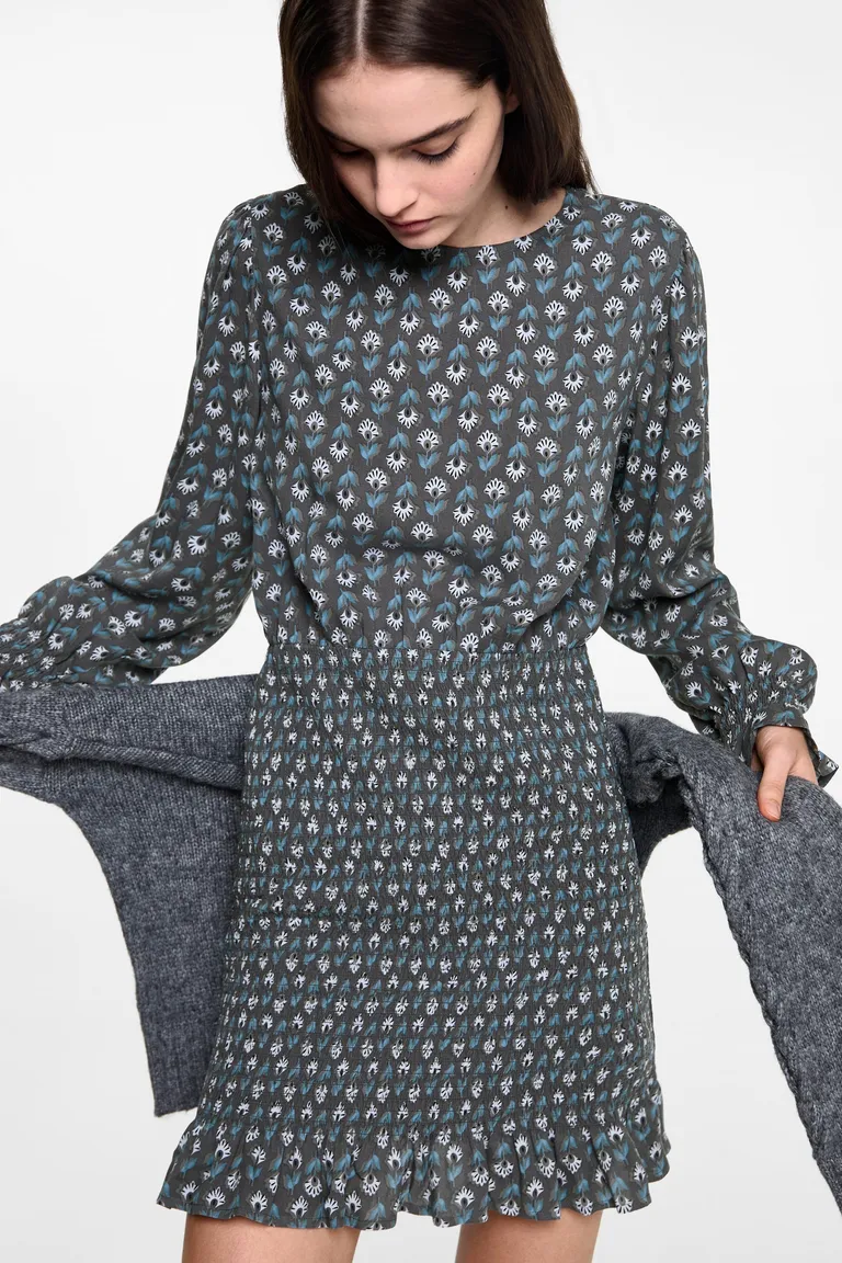 Vestido estampado fruncido de Mango Teen en Vestidos para argentina