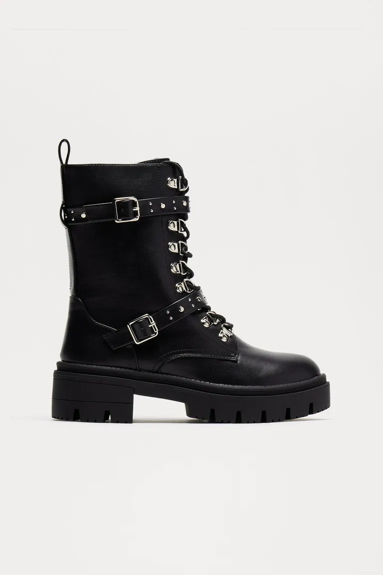 Botas london con plataforma de Fashion Nova en Botas y Botinetas para argentina