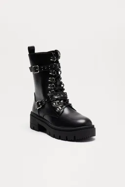 Botas london con plataforma de Fashion Nova en Botas y Botinetas para argentina