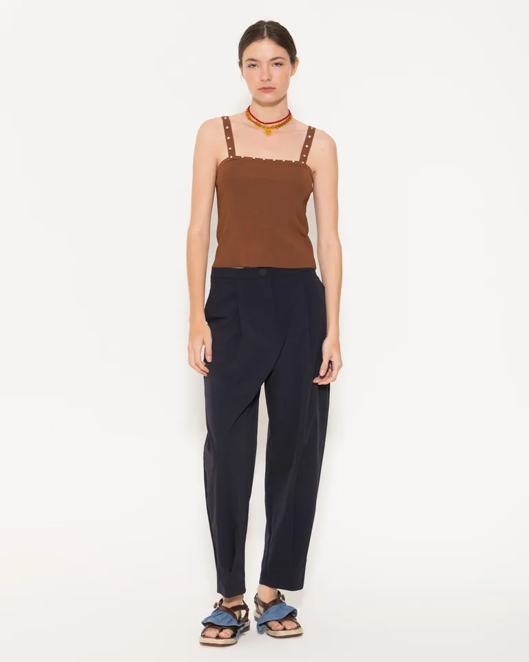 Pantalón de corte holgado y relajado con diseño de tabla y bolsillos laterales de Jazmin Chebar en Pantalones para argentina