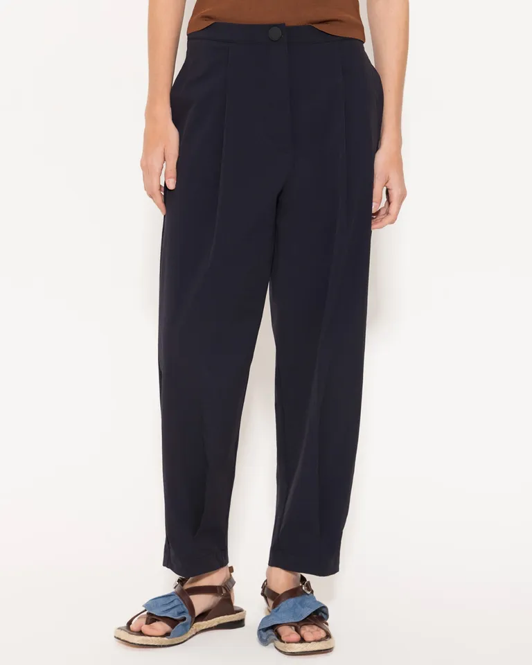 Pantalón de corte holgado y relajado con diseño de tabla y bolsillos laterales de Jazmin Chebar en Pantalones para argentina