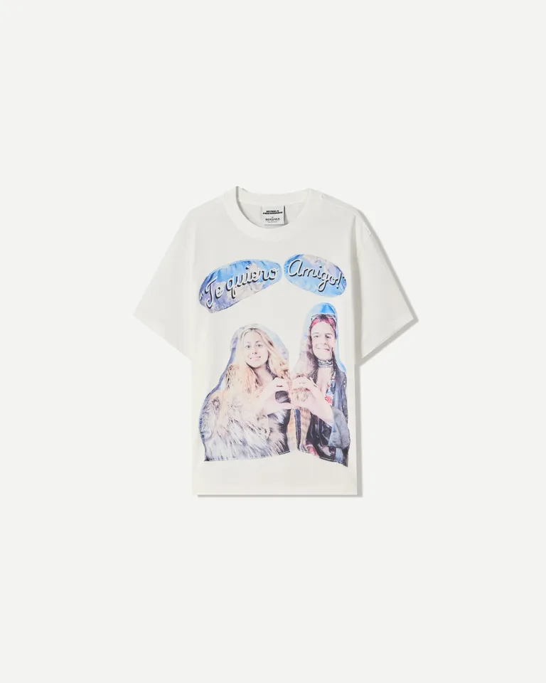 Remera cariel paco amoroso de Bershka en Remeras y Polos para argentina