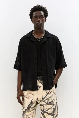 Camisa manga corta texturada de Pull&Bear en Camisas para argentina