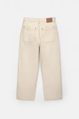 Jeans baggy chevrolet de Pull&Bear en Pantalones para argentina