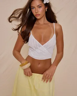Top calado tirantes cruzado de Musera en Tops para argentina