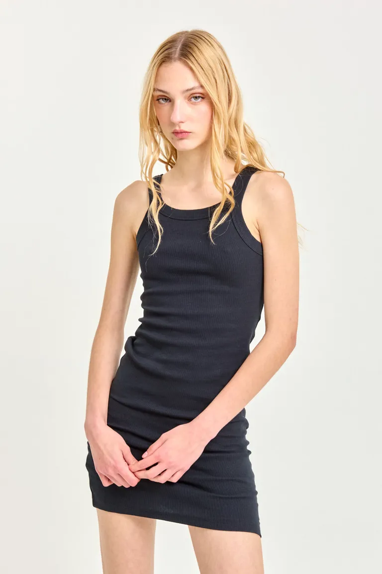 Vestido negro ajustado de corte elegante para mujer de 47 Street en Vestidos para argentina