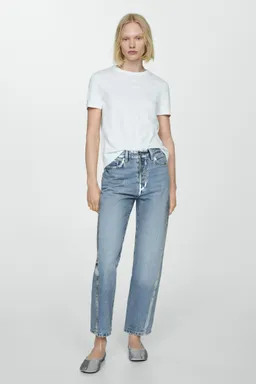 Jeans rectos detalles foil de Mango en Pantalones para argentina