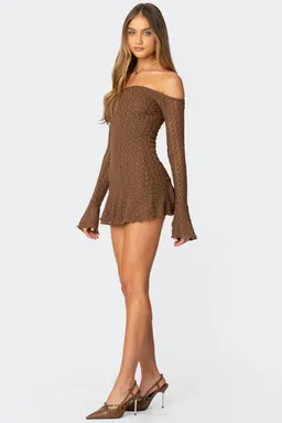 Mini vestido texturizado mya de Edikted en Vestidos para argentina