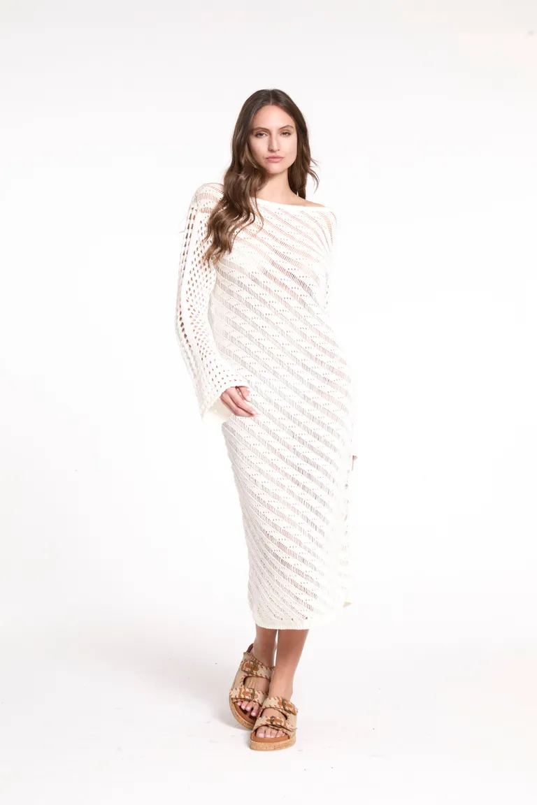 Vestido de algodón blanco con espalda abierta y mangas acampanadas de Justaosadia en Vestidos para argentina