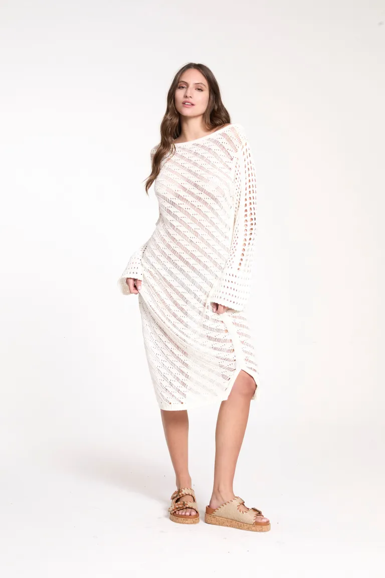 Vestido de algodón blanco con espalda abierta y mangas acampanadas de Justaosadia en Vestidos para argentina