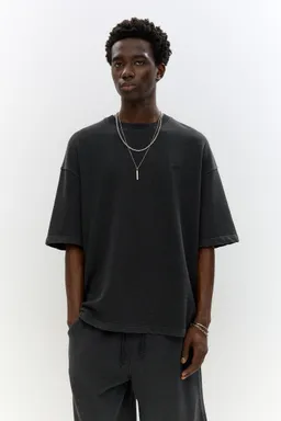 Buzo manga corta stwd de Pull&Bear en Buzos y Sweaters para argentina