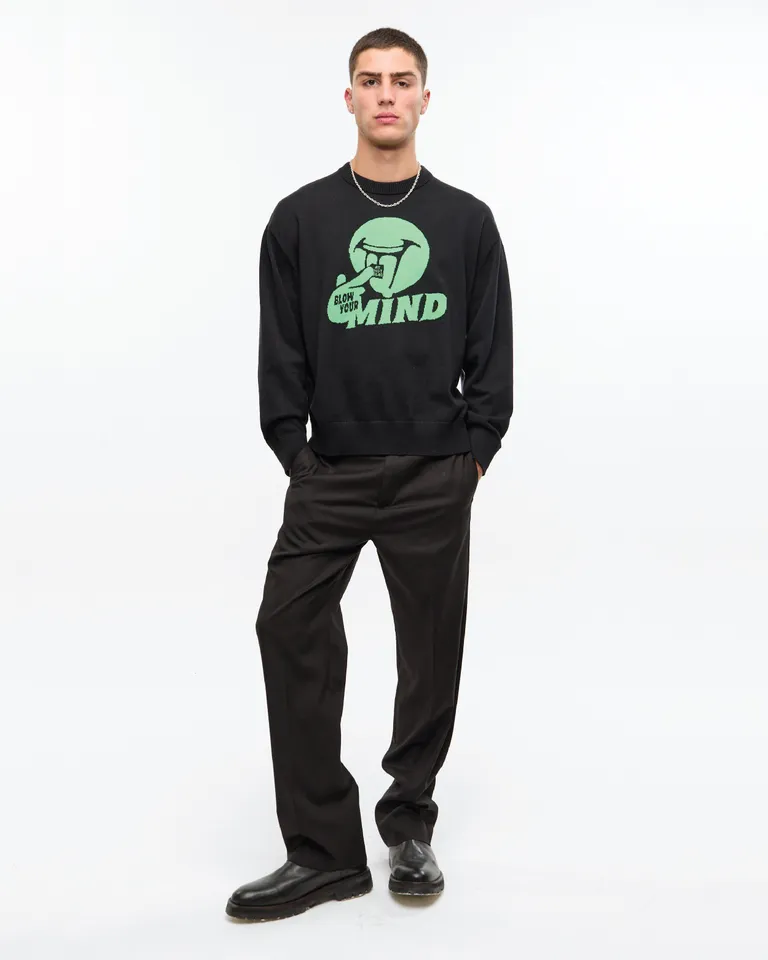 Sweater oversize con diseño jacquard en color negro de Ay Not Dead en Buzos y Sweaters para argentina