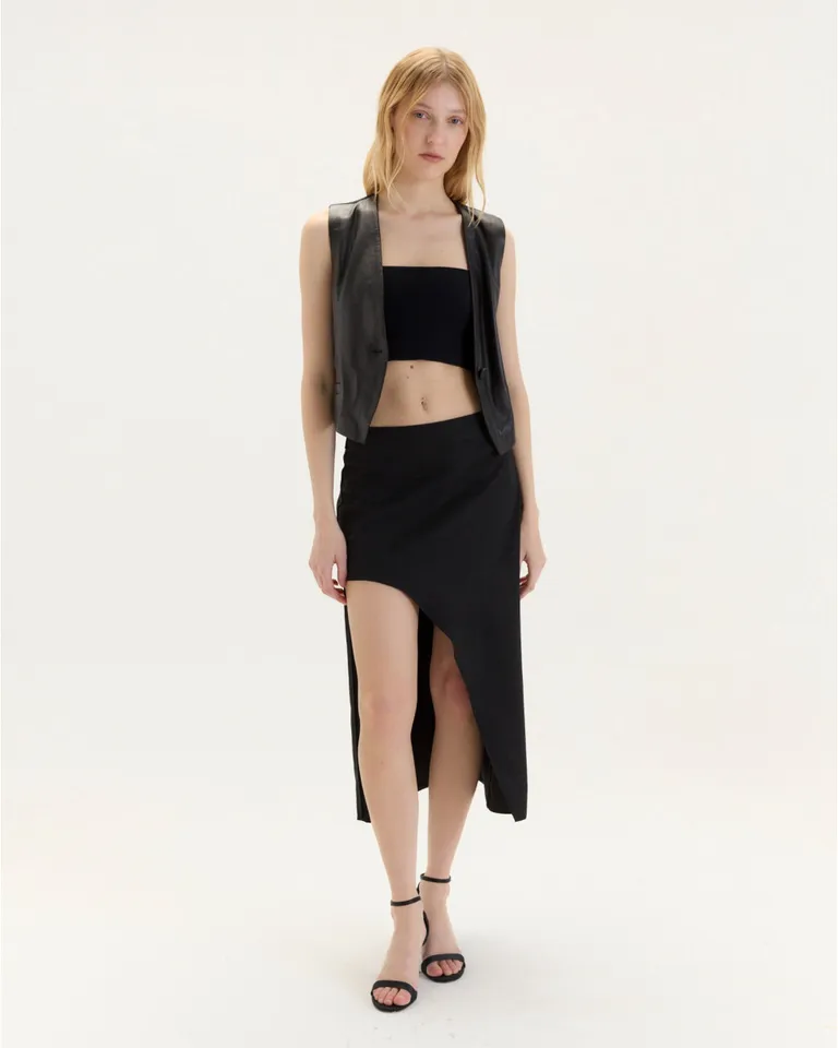 Conjunto de top y falda larga en color negro para una apariencia sofisticada y seductora de Blue Sheep en Swimwear y Beachwear para argentina