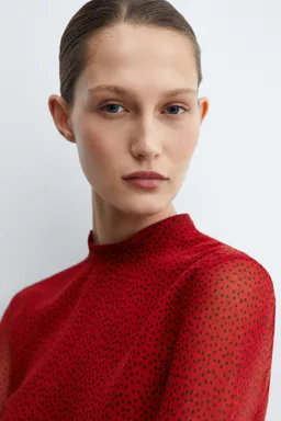 Blusa espalda con lazo de Mango en Blusas para argentina