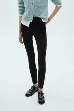 Leggings skinny tiro medio de Mango en Pantalones para argentina