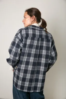 Camisa kansas de Nicole en Camisas para argentina