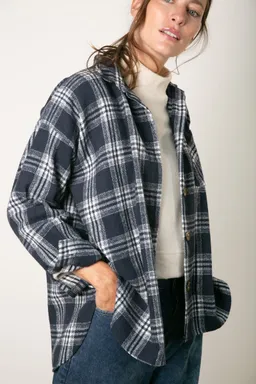 Camisa kansas de Nicole en Camisas para argentina
