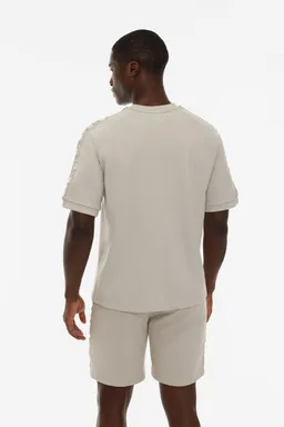 Remera deportiva hummel de Lefties en Remeras y Polos para argentina