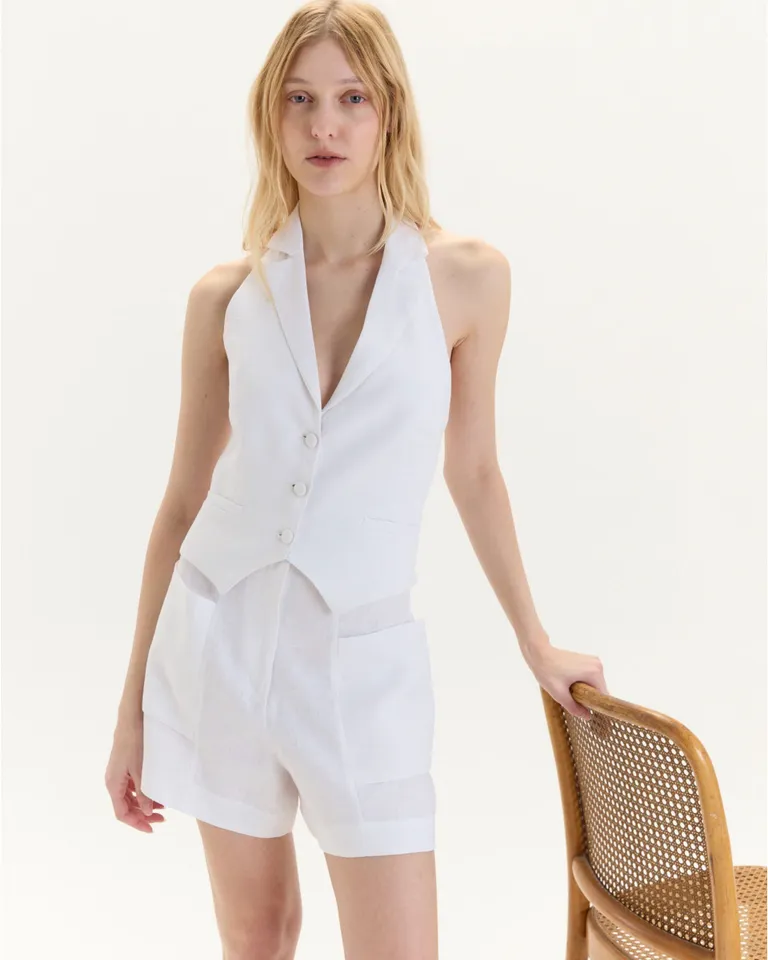 Chaleco de Lino Blanco con Estructura en la Espalda y Ajuste Personalizado de Blue Sheep en Chalecos para argentina