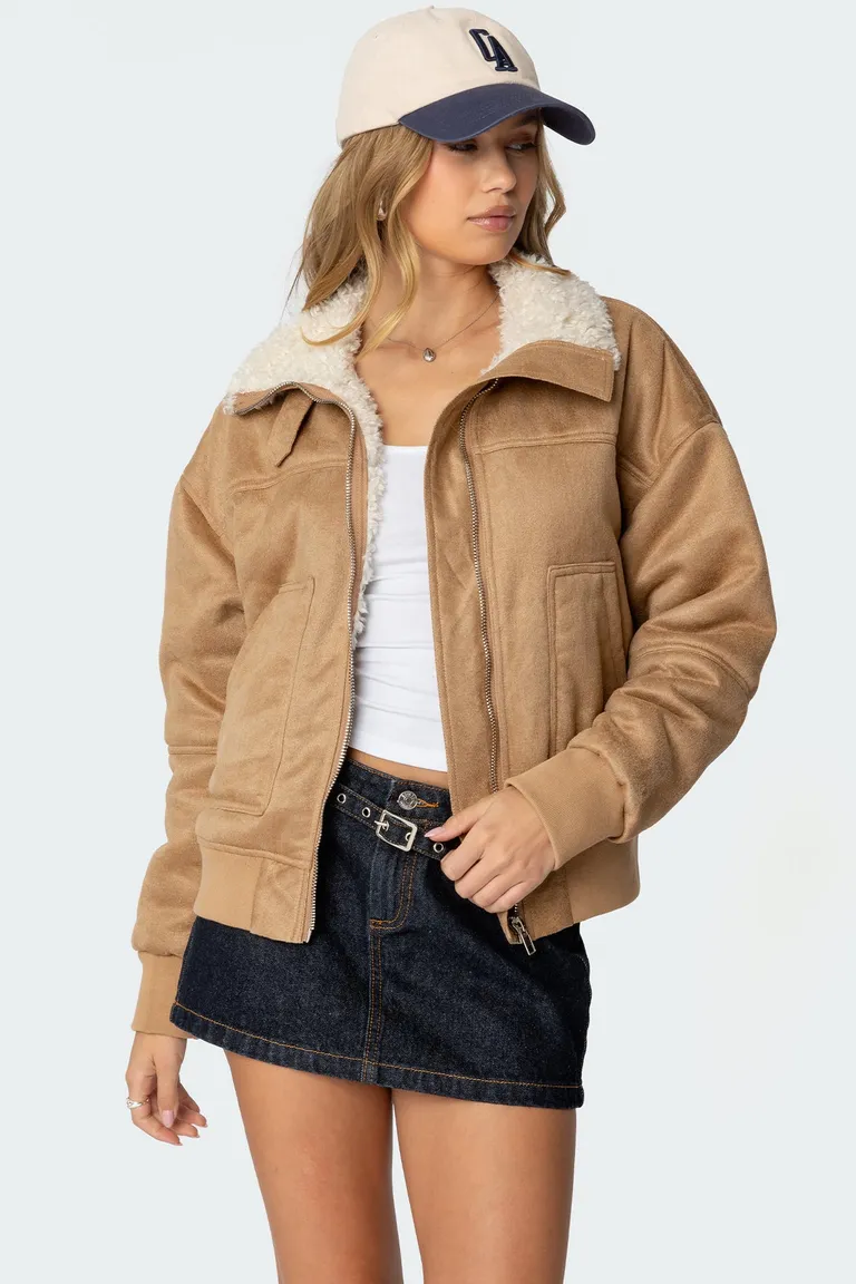 Campera bomber corderito gamuza sintética de Edikted en Chaquetas para argentina