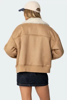 Campera bomber corderito gamuza sintética de Edikted en Chaquetas para argentina