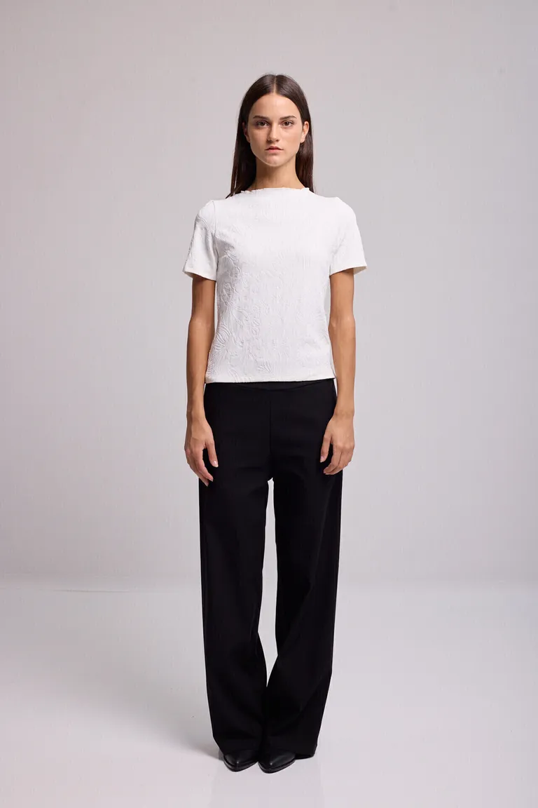 Pantalón de vestir con silueta amplia y bolsillos delanteros de corte sastrero de Kill en Pantalones para argentina