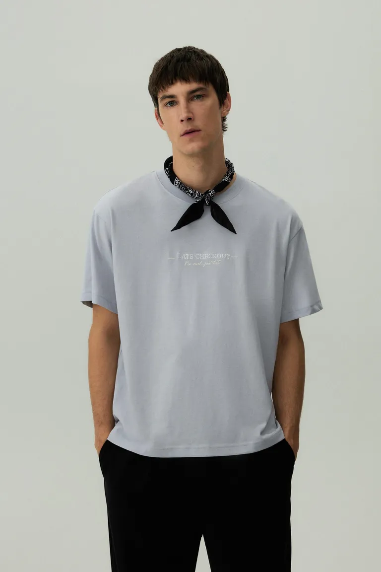 Remera estampada bordada de Lefties en Remeras y Polos para argentina