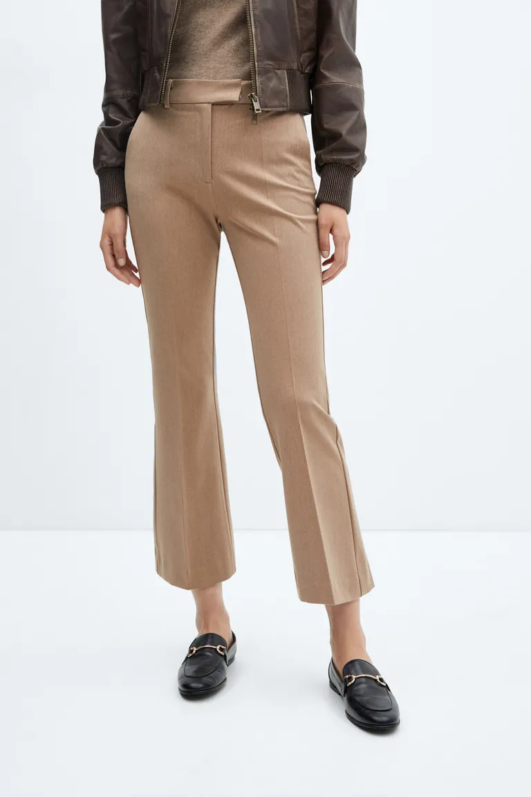 Pantalón acampanado crop de Mango en Pantalones para argentina