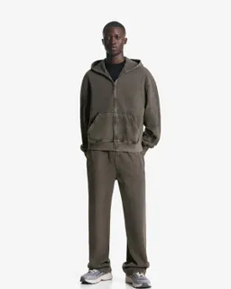 Pantalón piqué efecto lavado de Bershka en Pantalones para argentina