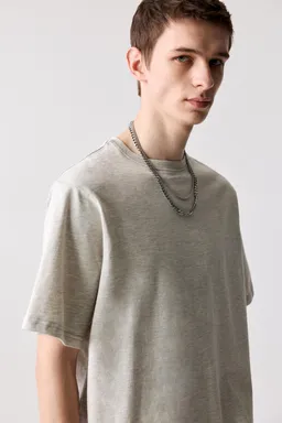 Remera básica manga corta algodón de Pull&Bear en Remeras y Polos para argentina