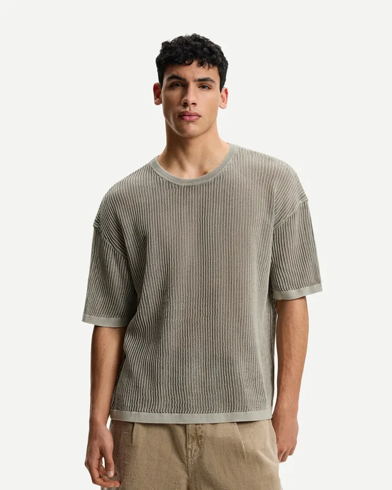 Remera manga corta mesh de Bershka en Remeras y Polos para argentina
