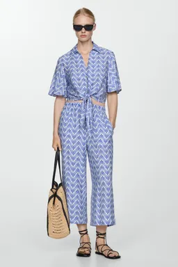 Pantalón recto estampado de Mango en Pantalones para argentina