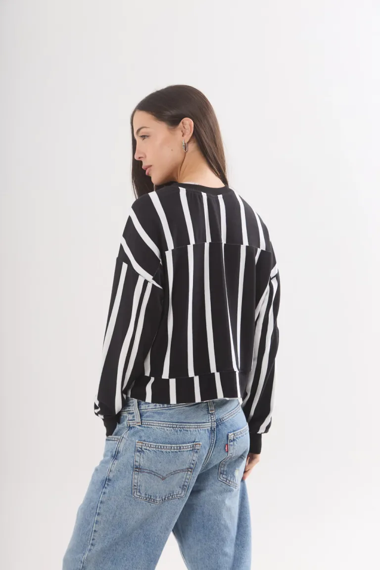 Buzo rayado de lanilla para un estilo casual y sofisticado de Belle en Buzos y Sweaters para argentina