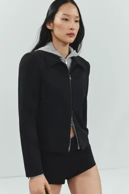 Chaqueta entallada con cremallera de Mango en Chaquetas para argentina