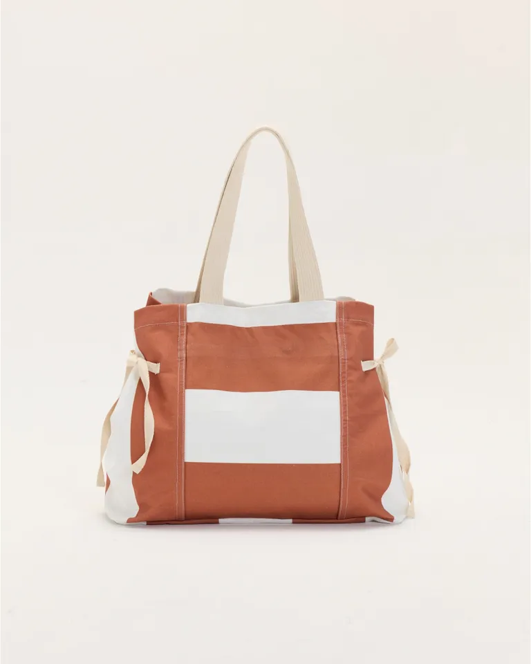 Bolso de lona estampada con ajuste lateral y bolsillo interno de Blue Sheep en Bolsos y Carteras para argentina