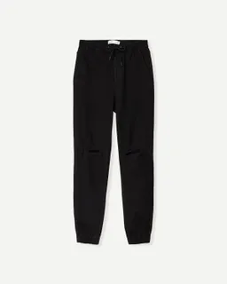 Jeans jogger con roturas de Bershka en Pantalones para argentina
