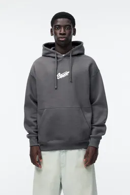 Sudadera capucha stwd de Pull&Bear en Buzos y Sweaters para argentina