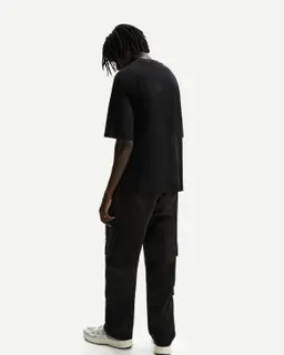 Pantalón wide leg multibolsillos de Bershka en Pantalones para argentina