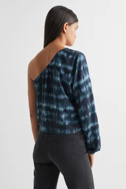 Blusa asimétrica estampada de Mango Teen en Blusas para argentina
