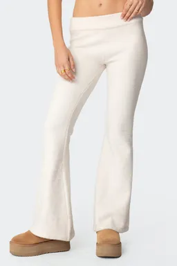 Pantalones acampanados felpa de Edikted en Pantalones para argentina
