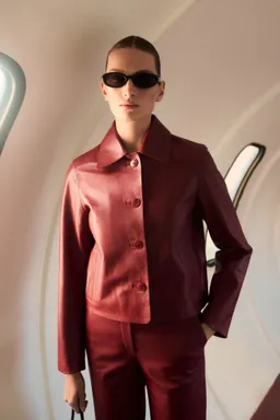 Chaqueta cuero con botones de Mango en Chaquetas para argentina