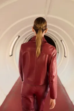 Chaqueta cuero con botones de Mango en Chaquetas para argentina
