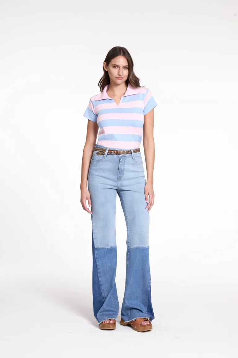 Pantalones de mezclilla de corte flare con detalles de lavado de Justaosadia en Pantalones para argentina