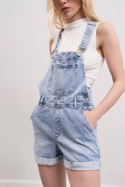 Jardinero corto de Magda en Shorts para argentina