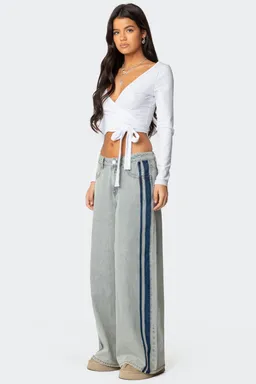 Jeans tiro bajo con rayas de Edikted en Pantalones para argentina