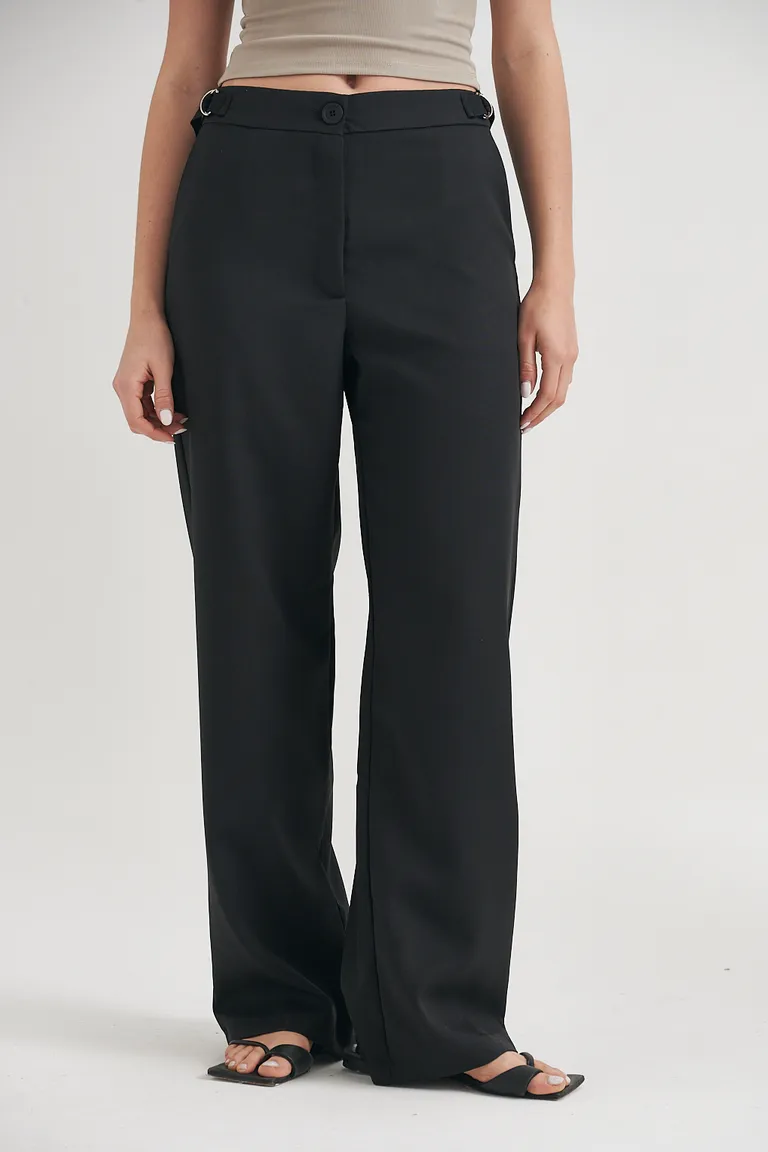 Pantalón de tiro medio con detalle de hebilla decorativa en la cintura de Sweet en Pantalones para argentina